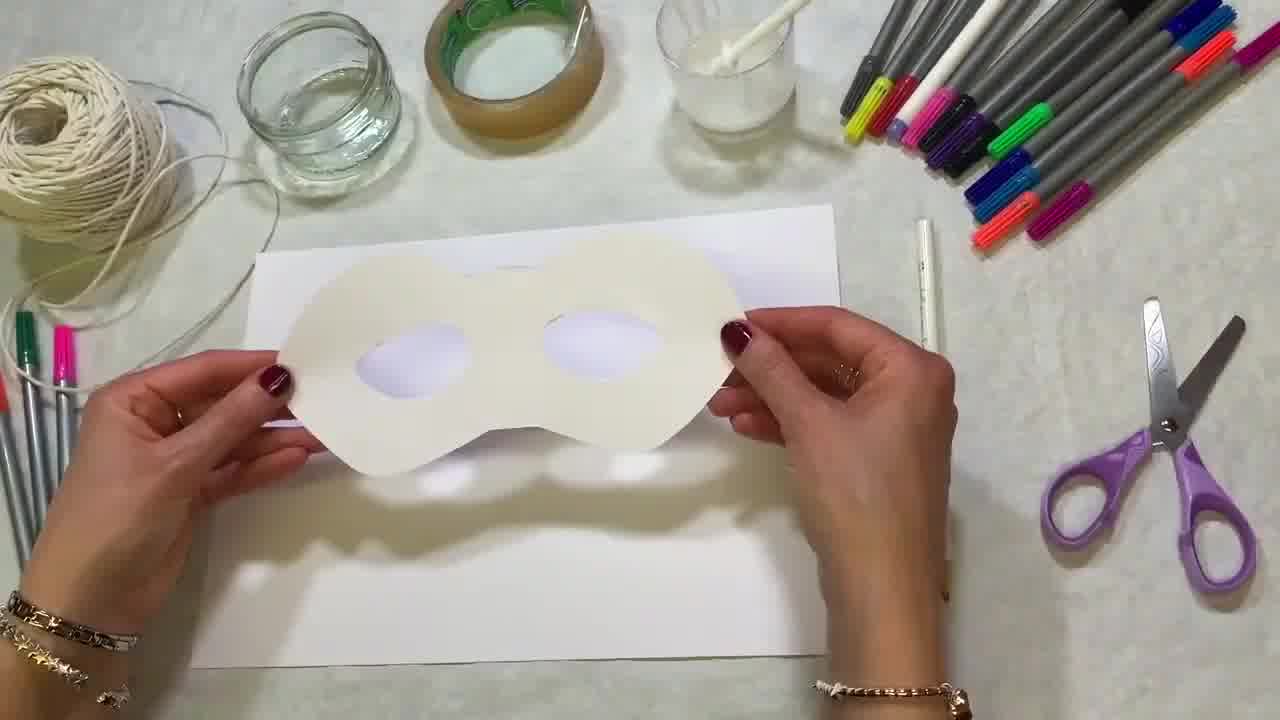 Step-by-step superhero mask craft project for children